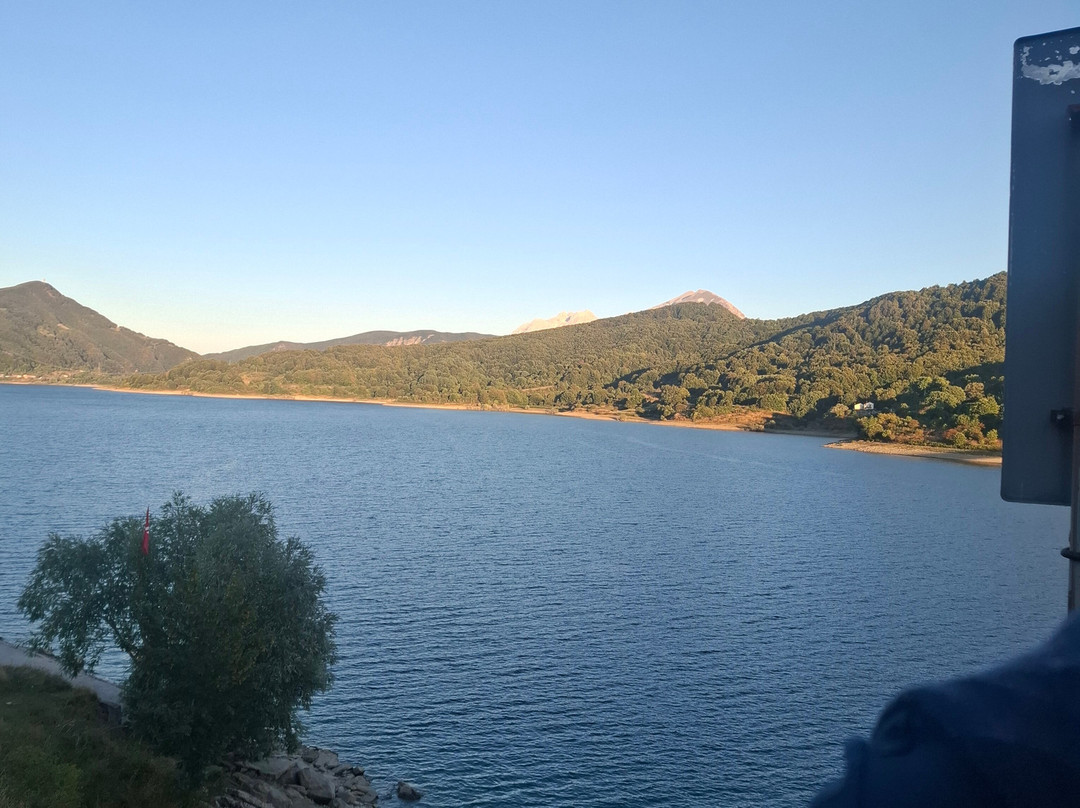 Lago Di Campotosto-Campotosto必去景点