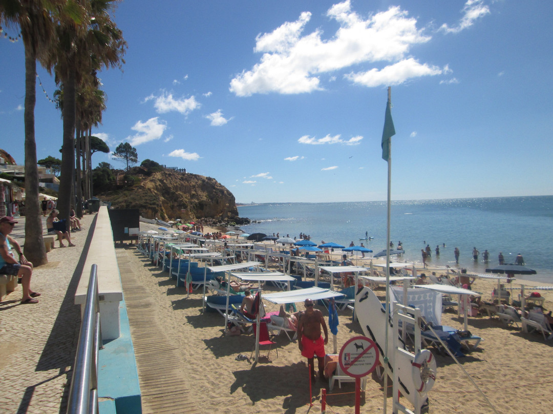 Praia Dos Olhos De Água-Olhos de Agua必去景点