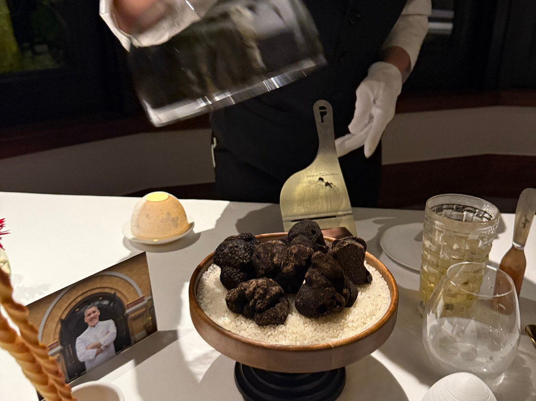白马度假酒店 拉内日主图