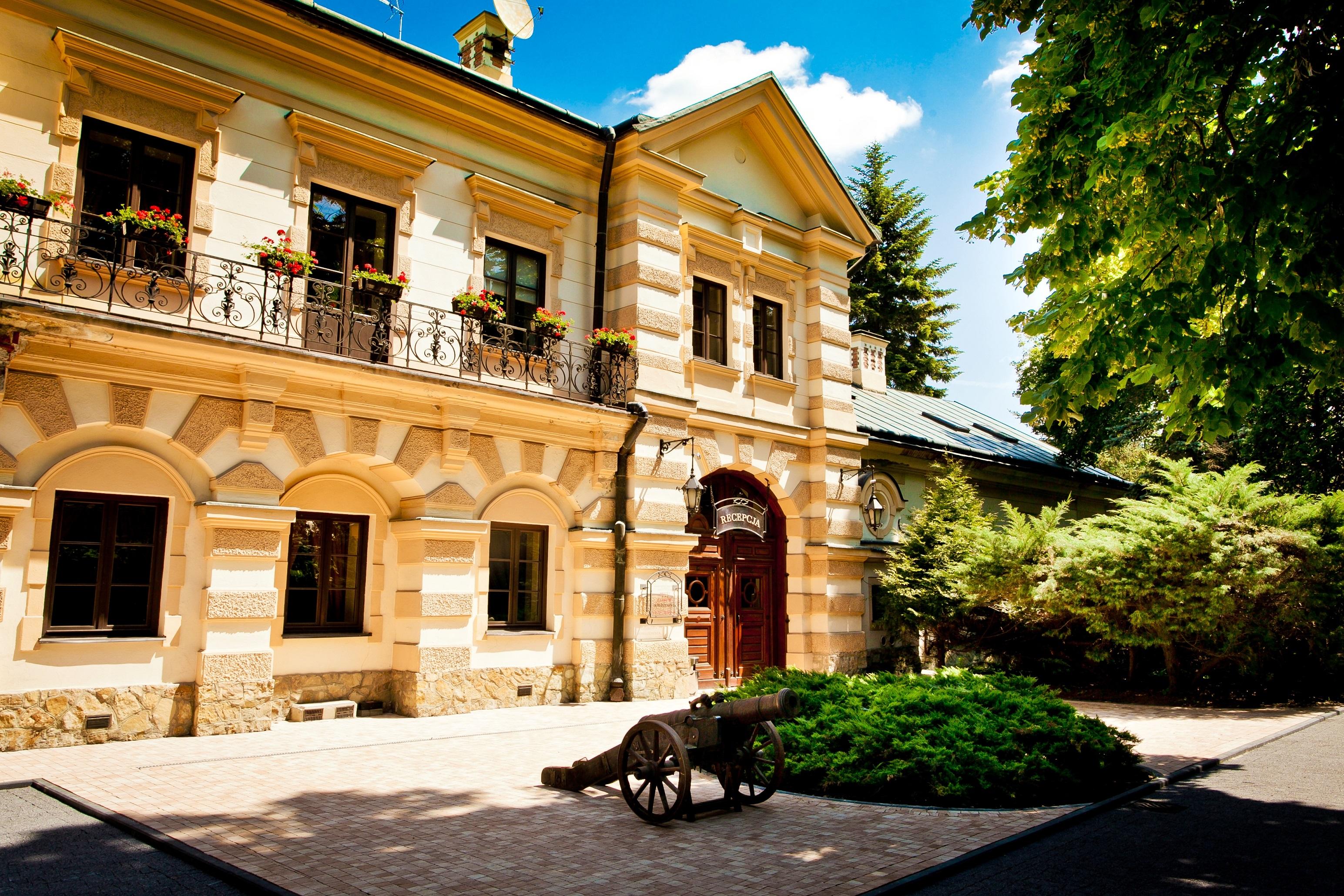 Hotel Zamkowy-官方