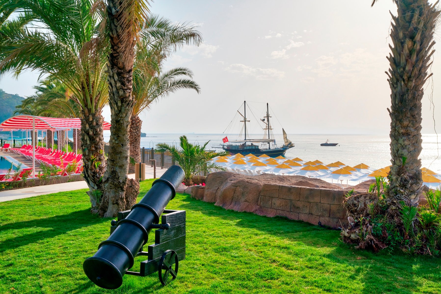 Pirate's Beach Club-官方