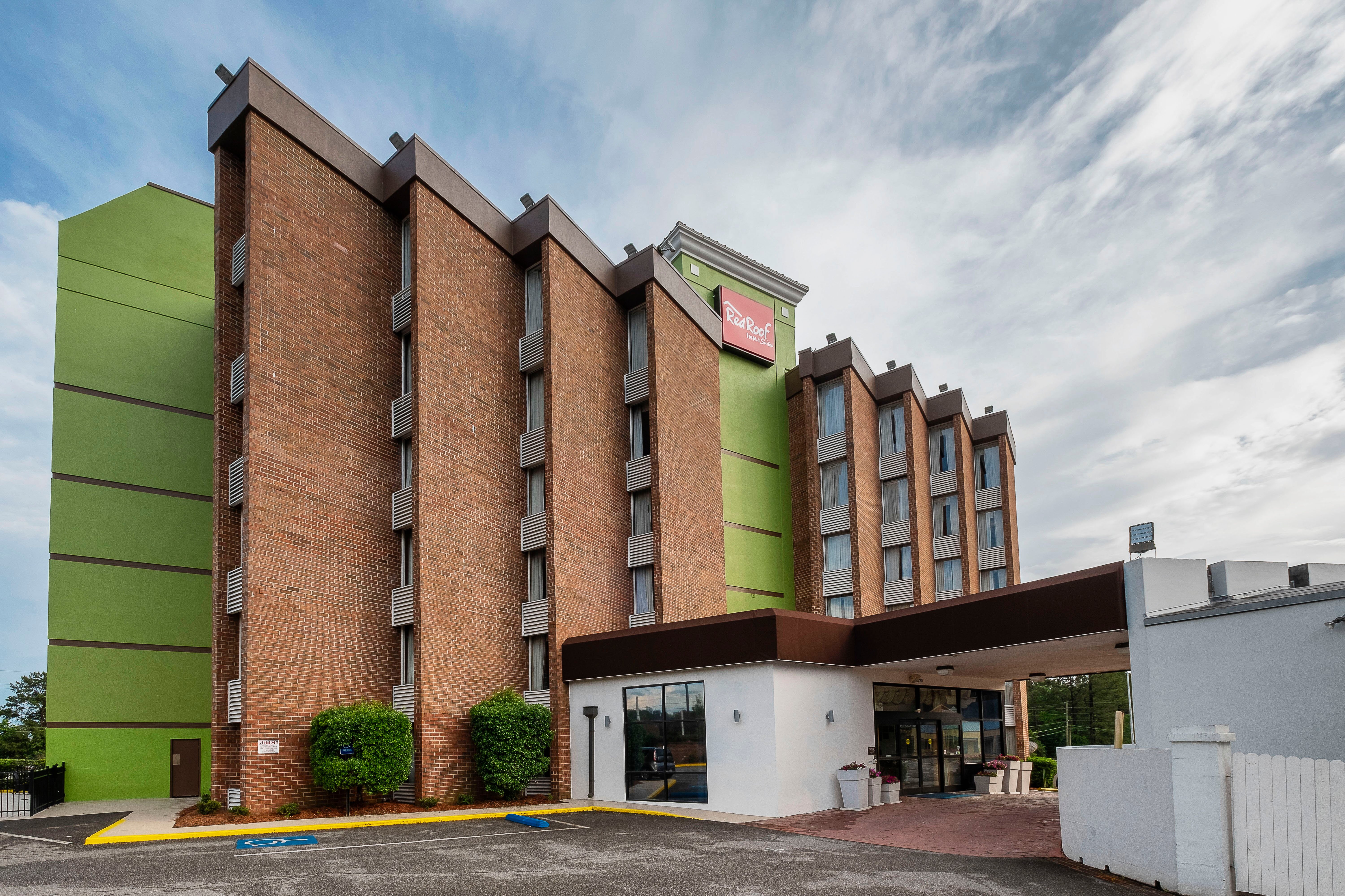 Red Roof Inn & Suites Macon-官方