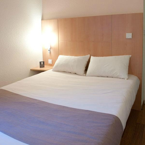 EGG Hotel Gonesse