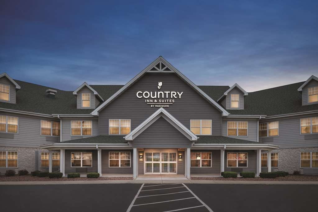 Country Inn & Suites by Radisson, Germantown, WI主图