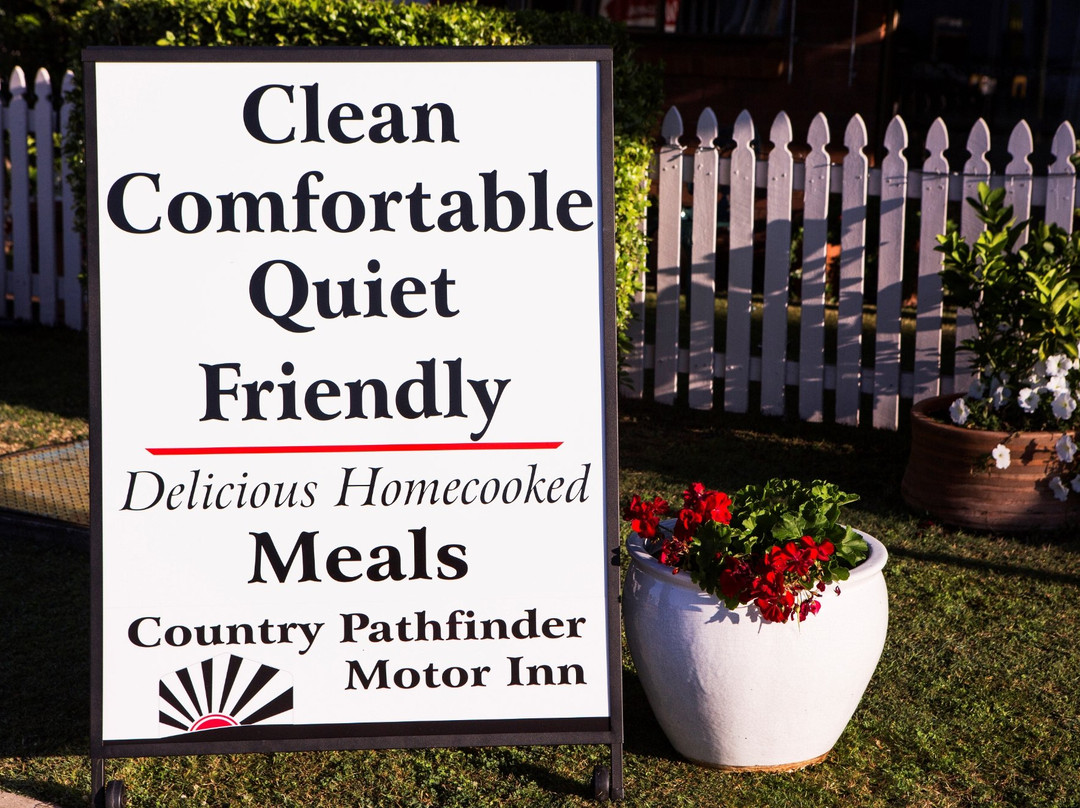 Bowenville酒店住宿-Country Pathfinder Motor Inn
