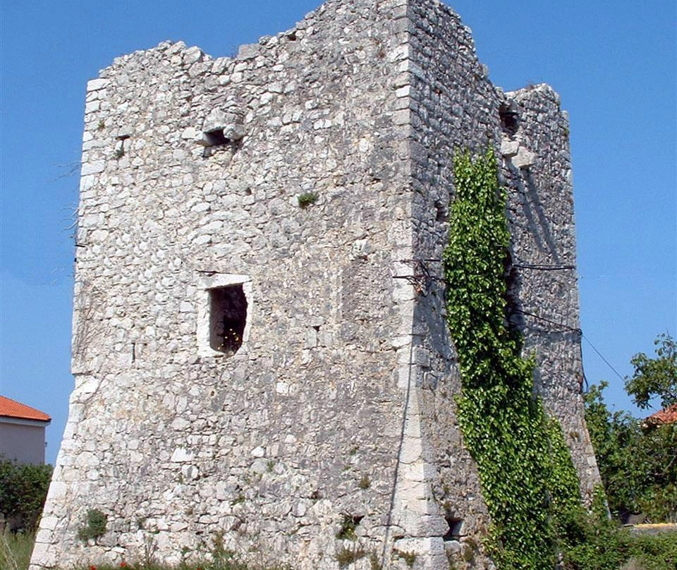 Tower Kastelina景点图片