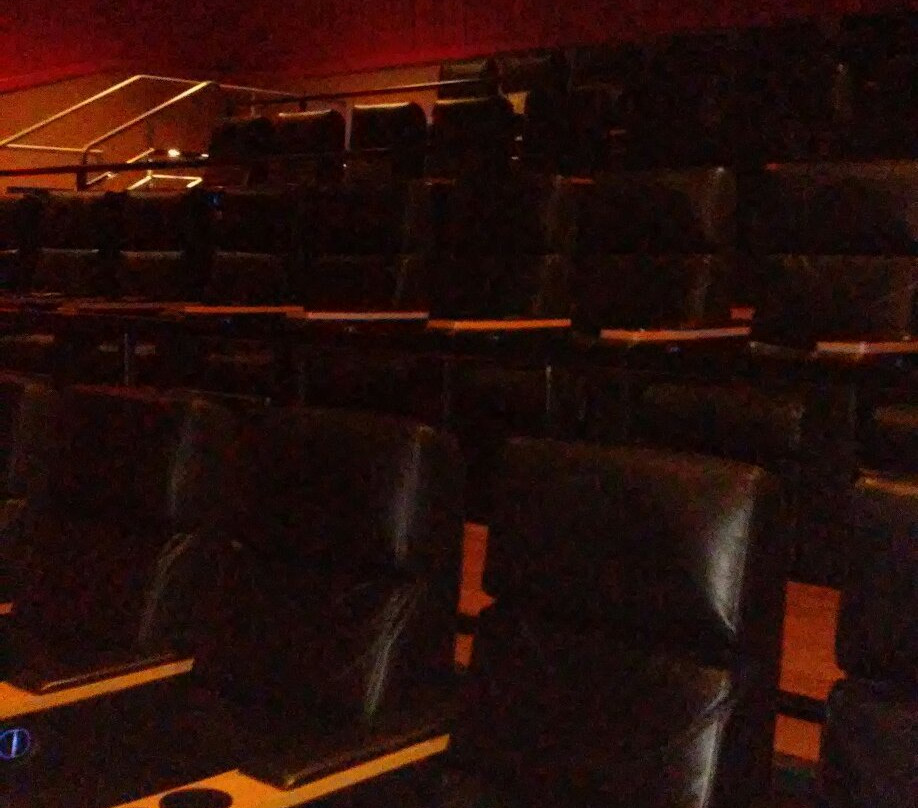 Dover旅游景点-Regal West Manchester