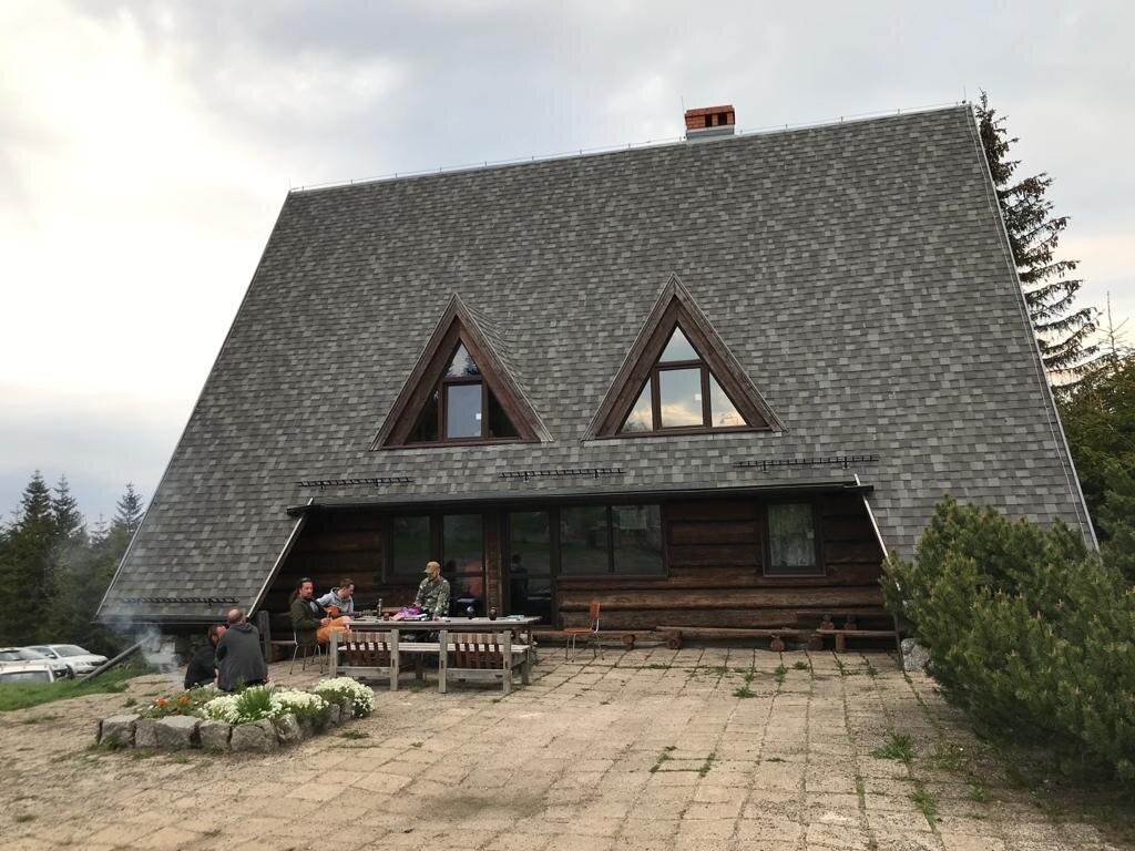 Schronisko PTTK na Przełeczy Okraj