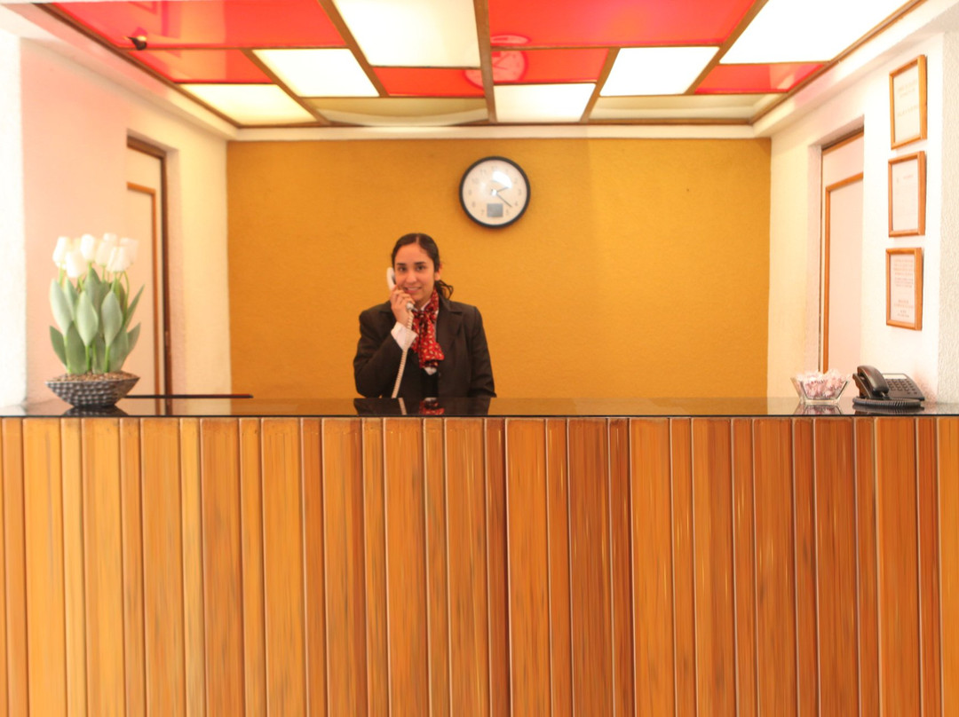 Hotel Paradise Inn主图