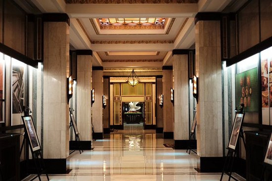 和平饭店-上海市必去景点