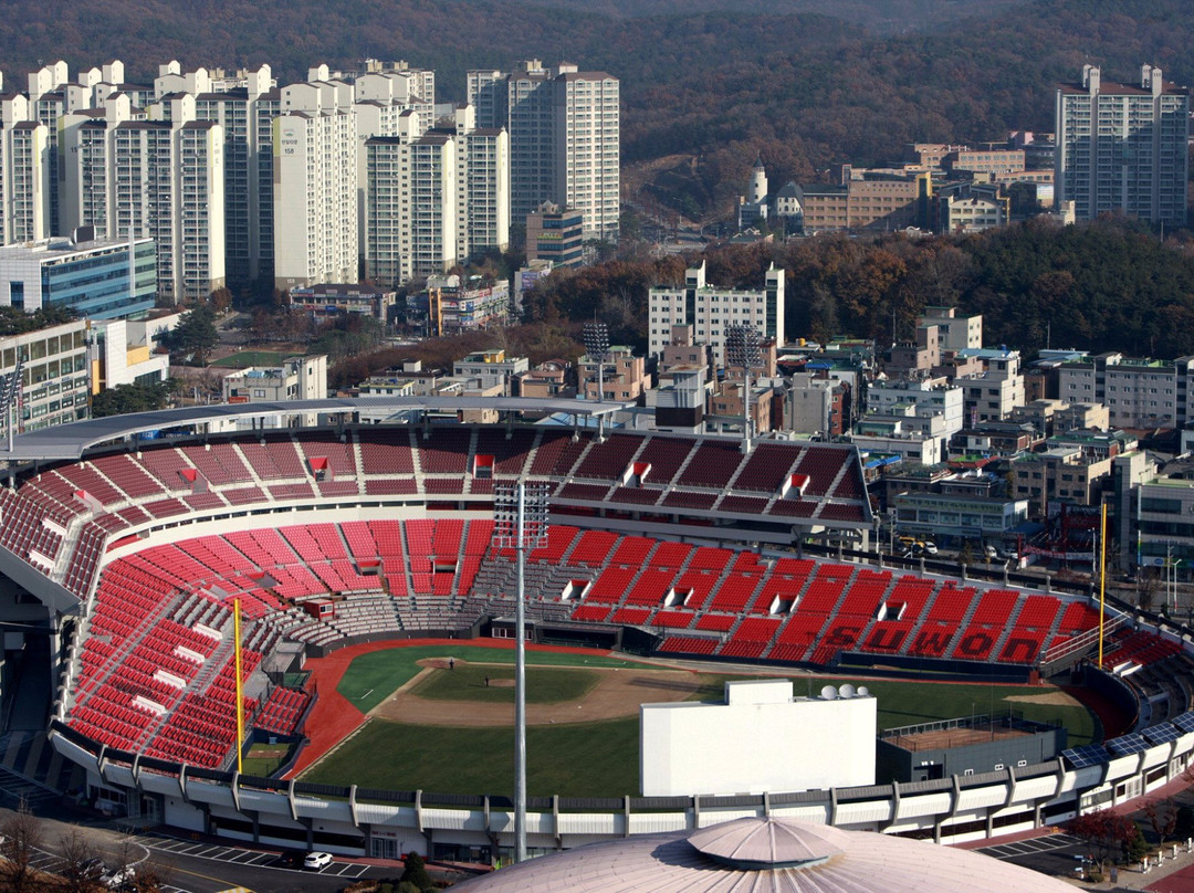 Suwon Sports Complex景点图片