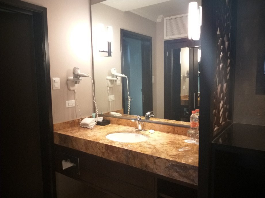 Hotel Lucerna Mexicali主图