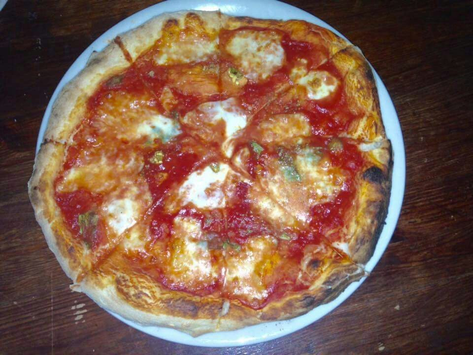Aurora ristorante-pizzeria-paninoteca