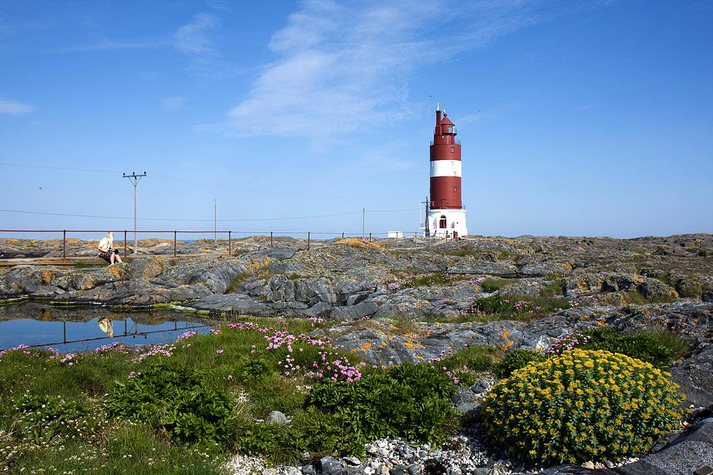 Hauggjegla Lighthouse景点图片
