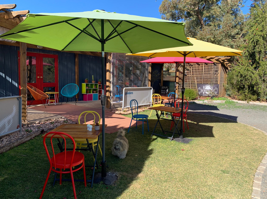 Old Wharf Cafe Pooncarie