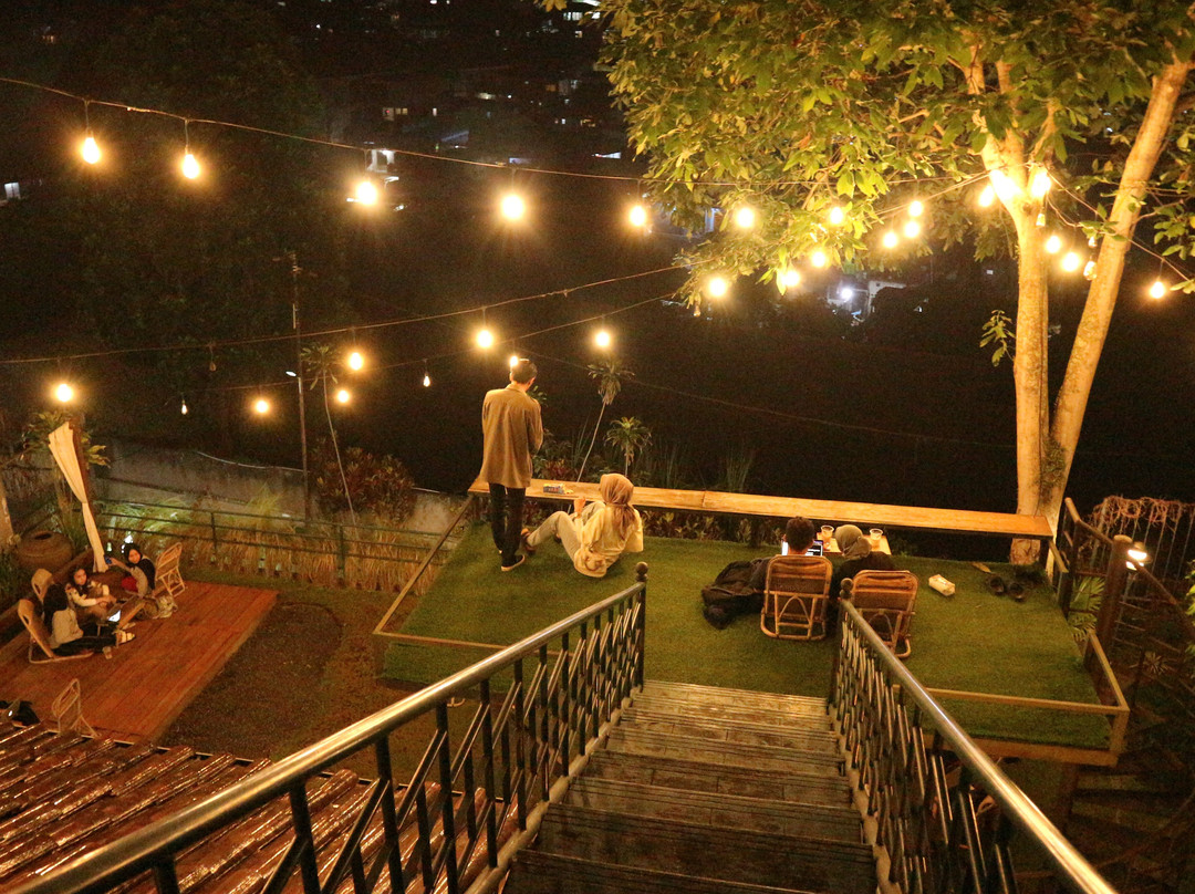 Masalalu Cafe Setiabudi - Coffee Shop