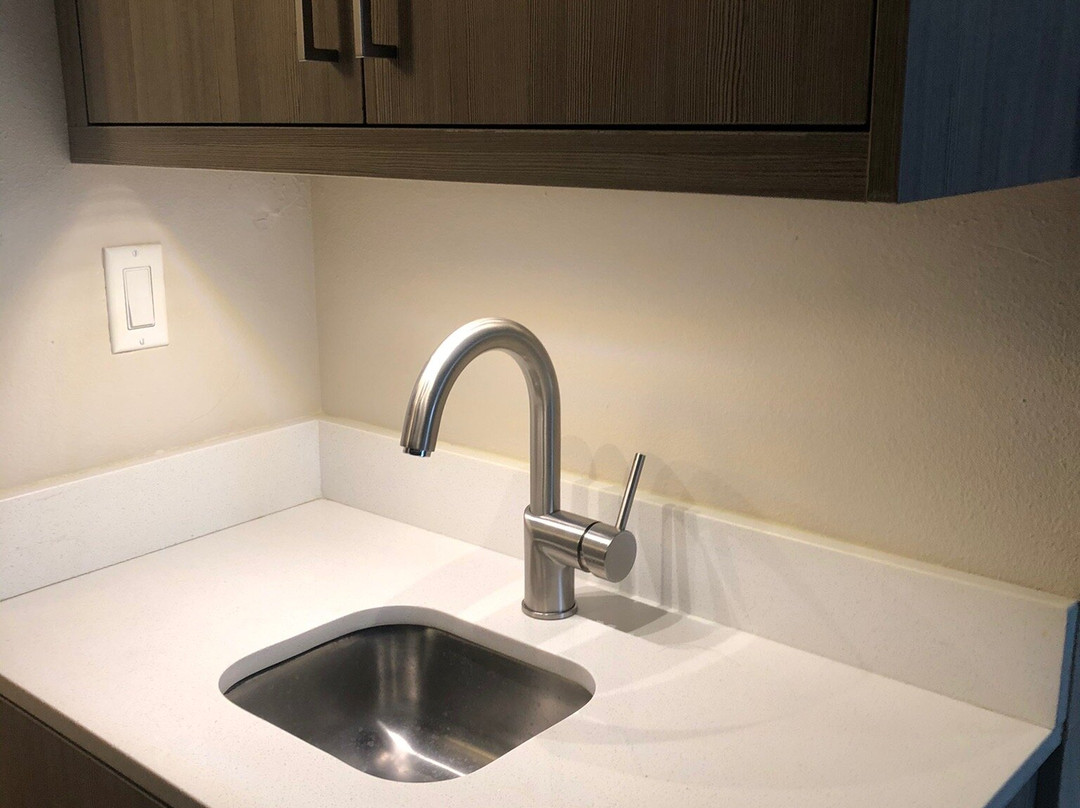 利弗莫尔智选假日酒店主图