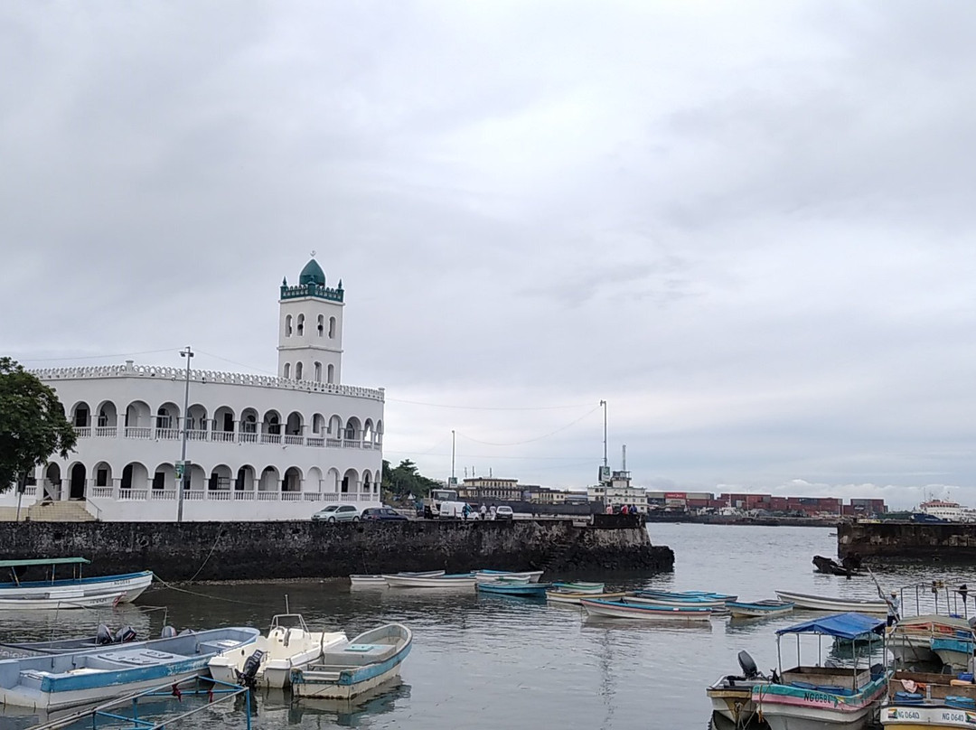 Grand Mosque du Vendredi-莫洛尼必去景点