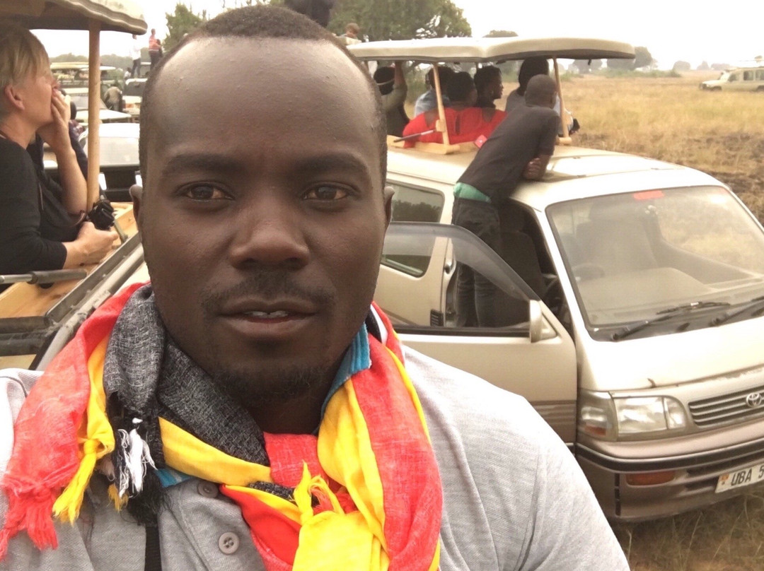 Fazil Safari Guide Uganda+
