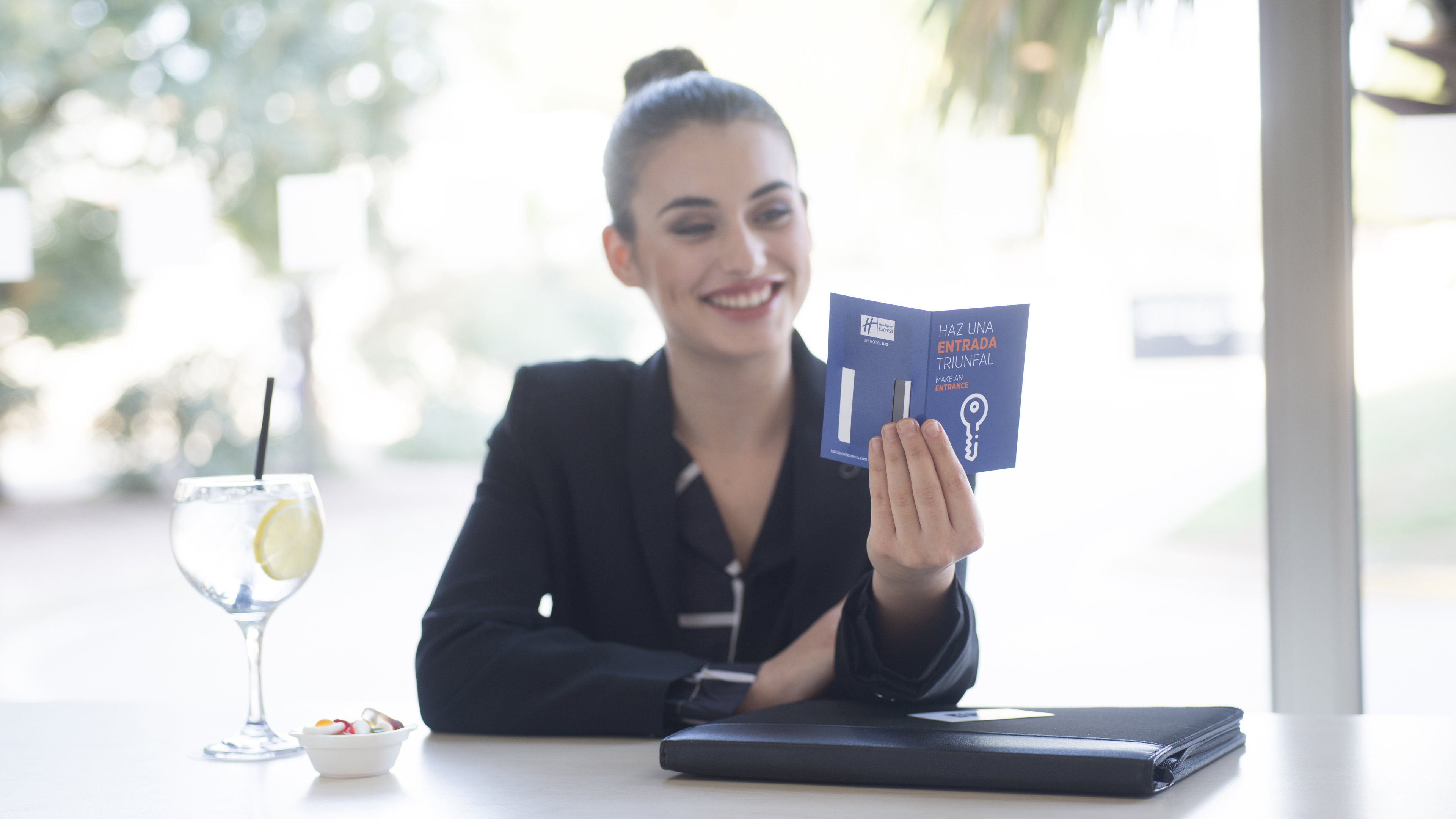 莫林斯德雷快捷假日酒店-官方