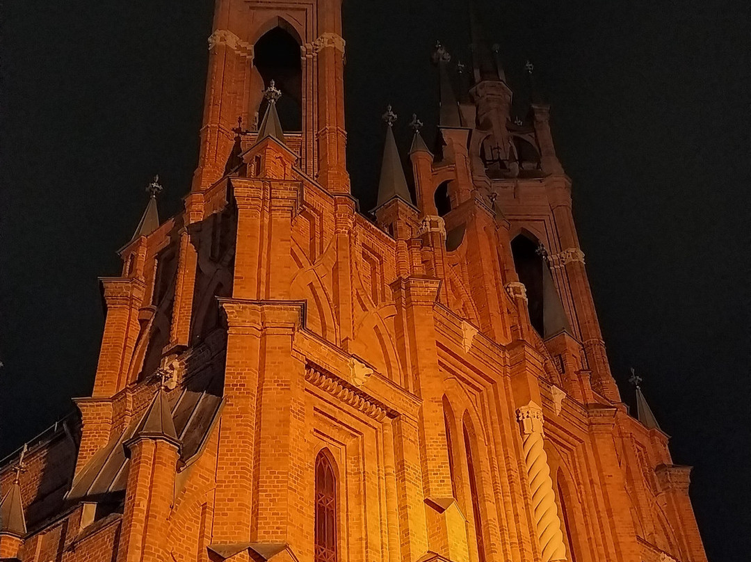 Roman Catholic Parish of the Sacred Heart of Jesus-萨马拉必去景点