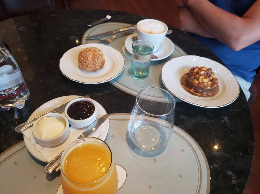 Hotel Sainte Jeanne主图