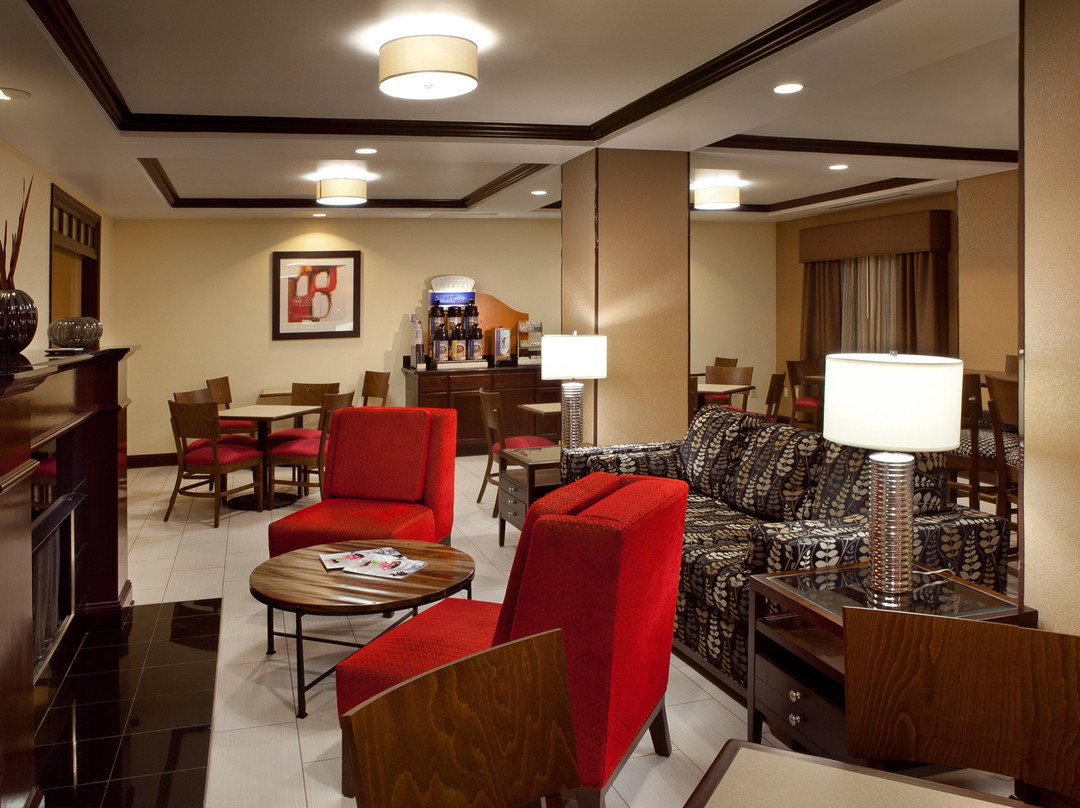 智选假日套房酒店亚特兰大- JOHNS小河主图