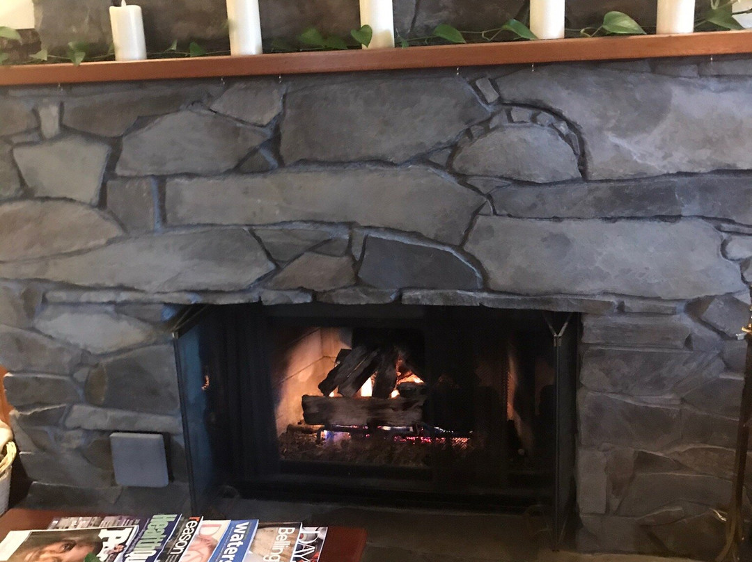 The Heron Inn & Day Spa主图