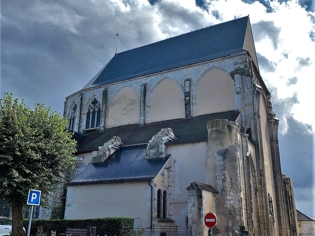 Église Saint-Pierre de Saint-Satur景点图片