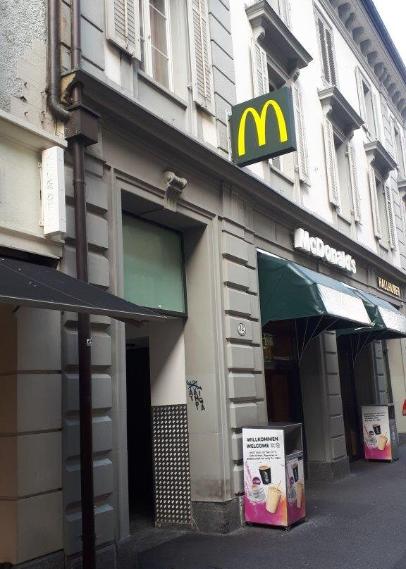 Mcdonald's Restaurant