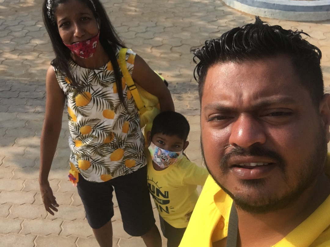 Sri Gnana Vedha Beach Residency主图