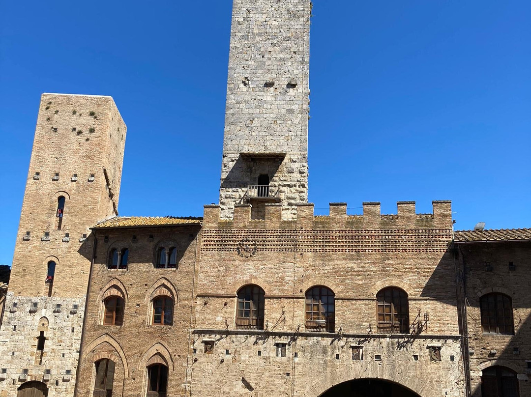 Piazza Della Cisterna-圣吉米尼亚诺必去景点