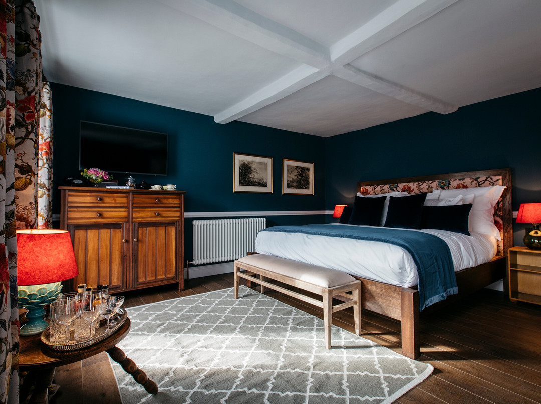 Stretton on Fosse酒店住宿-The Bower House, Restaurant & Rooms