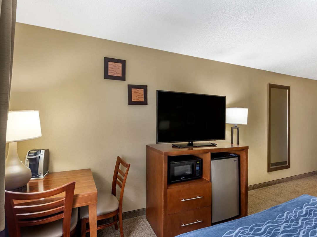 Comfort Inn Gurnee Near Six Flags主图