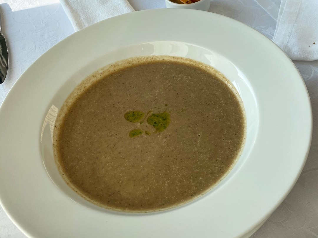 伏尔加酒店主图