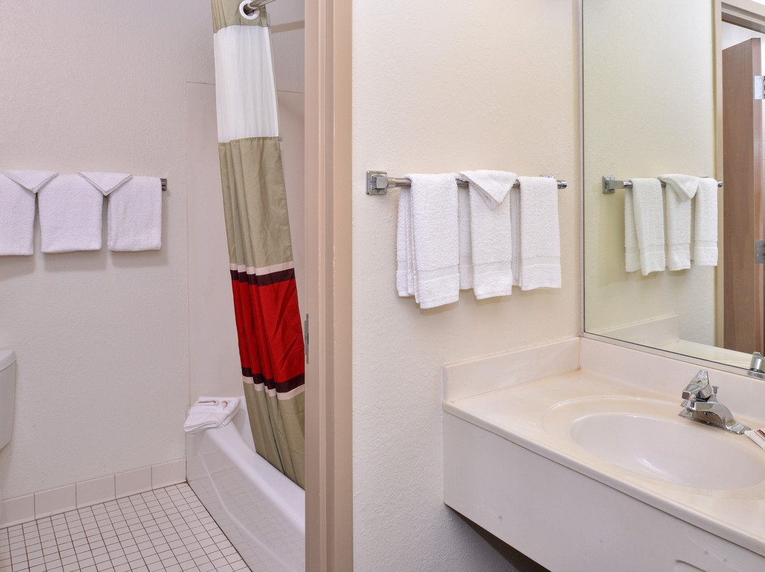 Red Roof Inn Sandusky - Milan主图