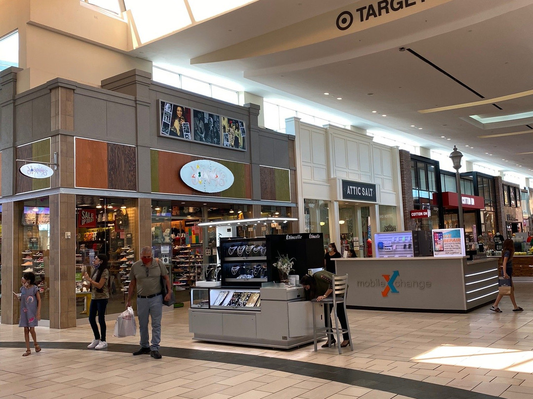 纪念城购物中心-休斯顿必去景点