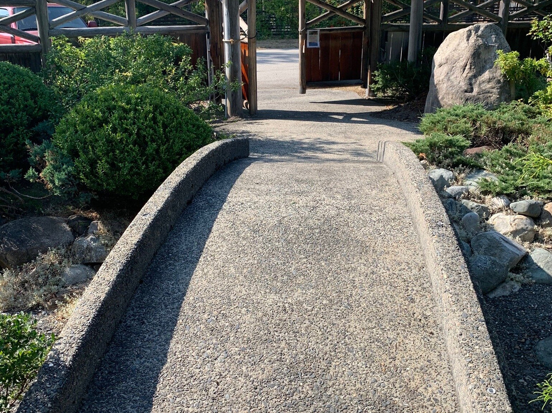 Nikkei Internment Memorial Centre景点图片