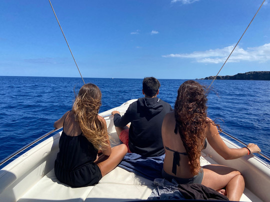 Binimar Charter Menorca-Fornells必去景点