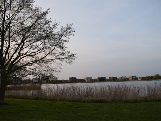 Spaarnwoude餐馆和美食-Villa Westend