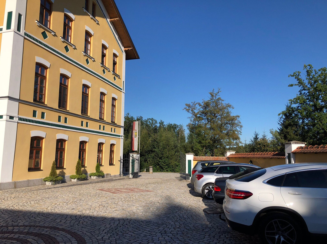 Hotel & Restaurant Waldschloss主图