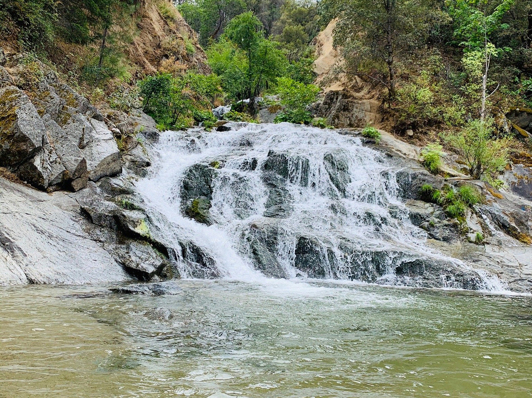 Crystal Creek Falls-Whiskeytown必去景点