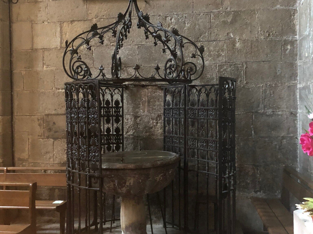 Collegiale Notre-Dame-Villefranche-de-Rouergue必去景点