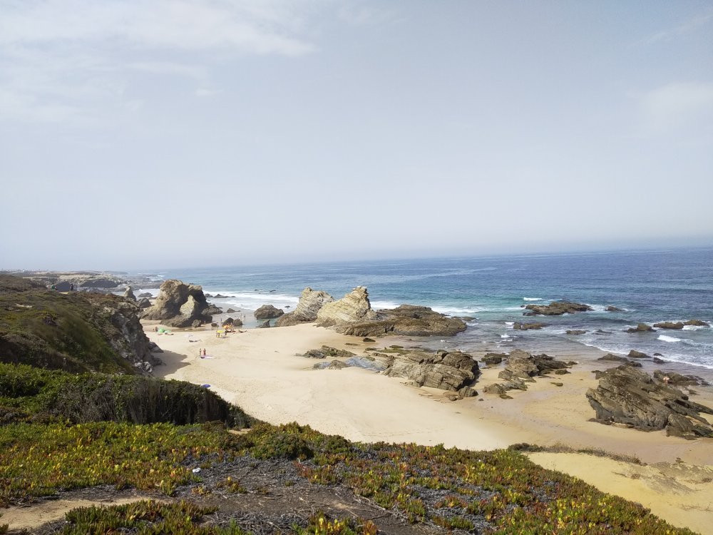 Praia da Samoqueira景点图片