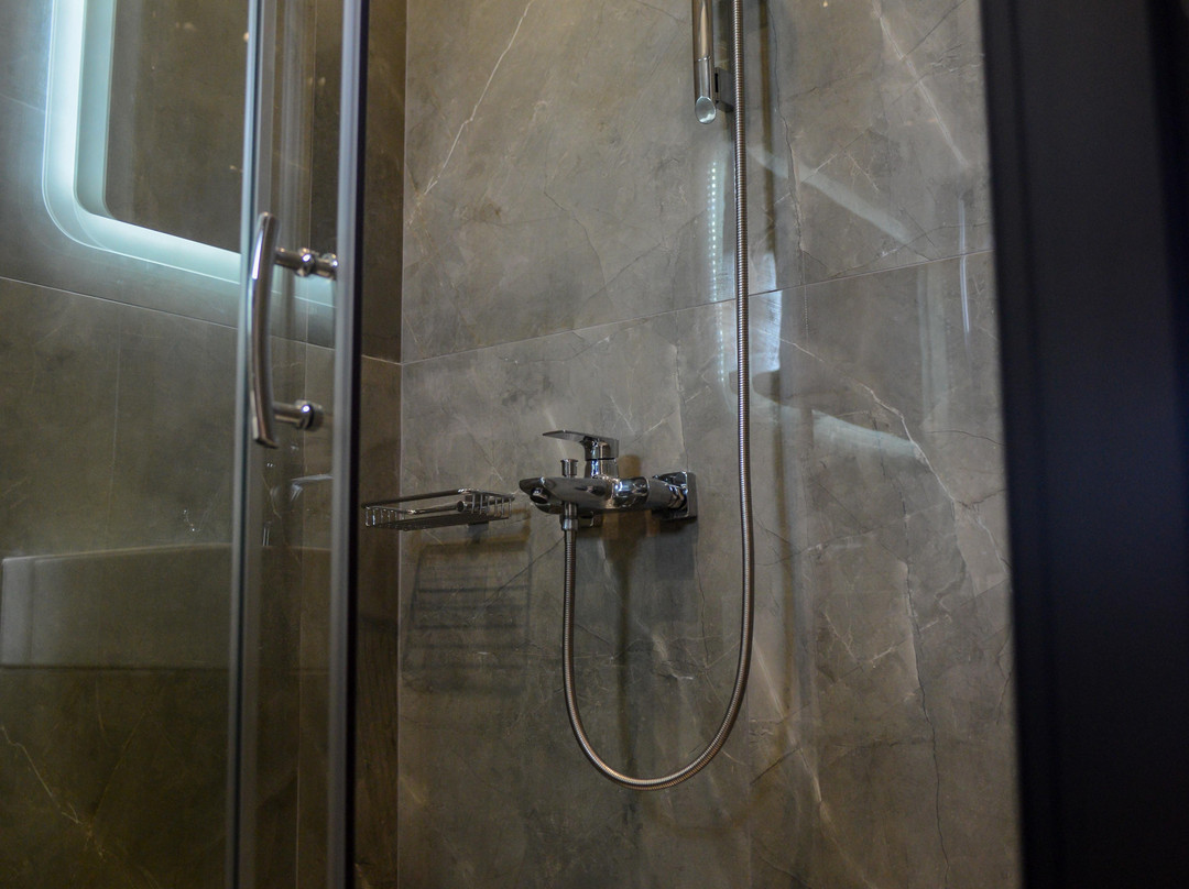 Comfort Suites & Rooms主图