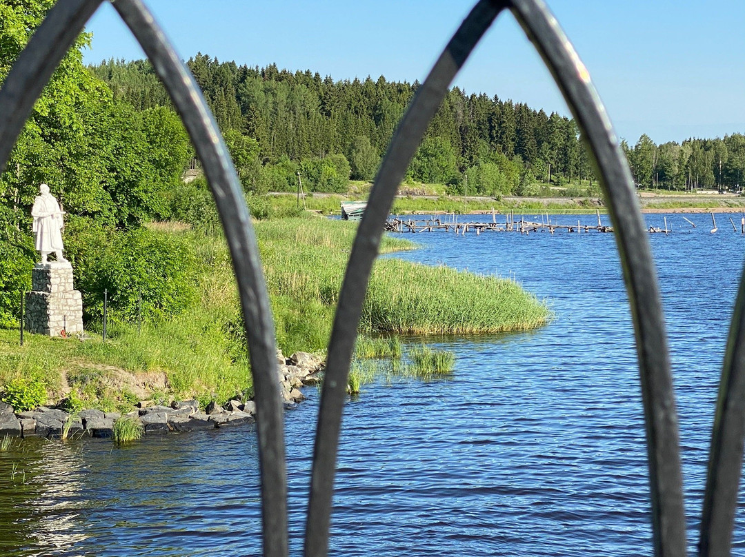 Karelian Bridge景点图片