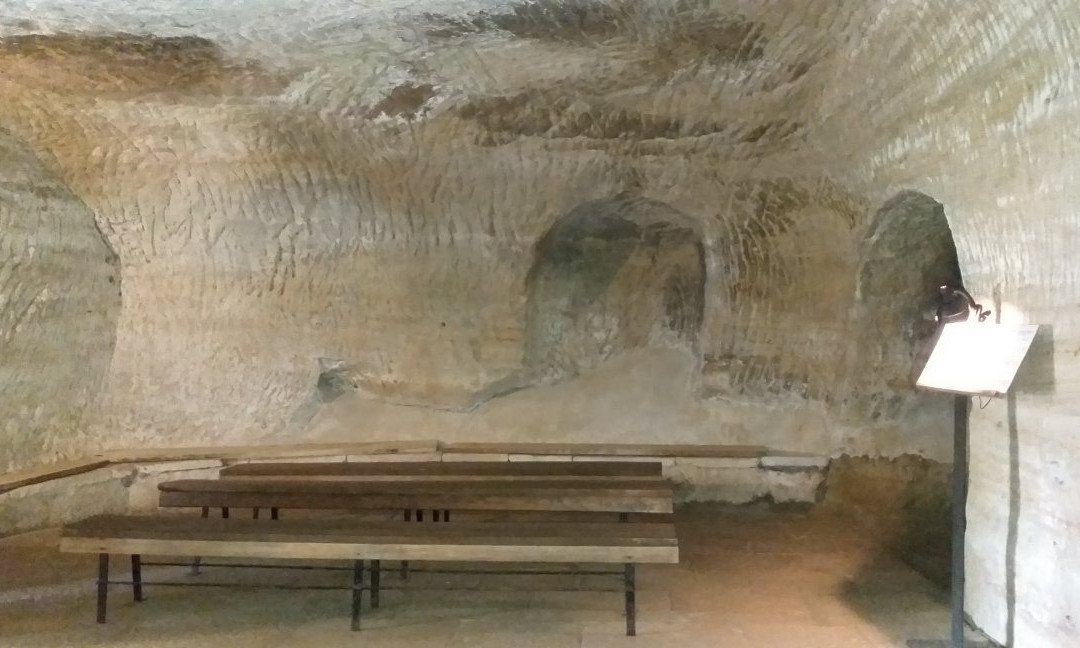 Iglesia Rupestre de Santa Maria de Valverde-Valderredible必去景点