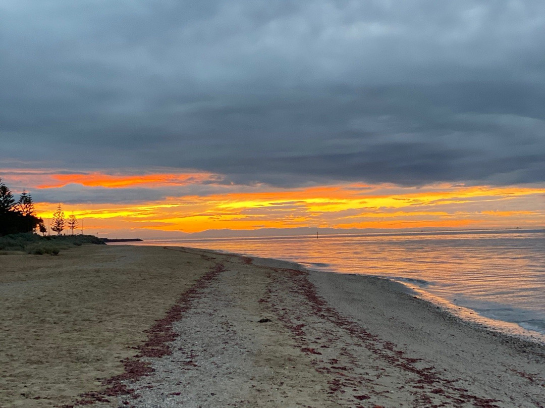 Werribee South Beach景点图片