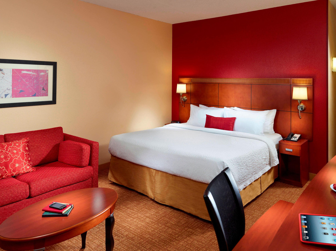 伯明翰胡佛万怡酒店主图