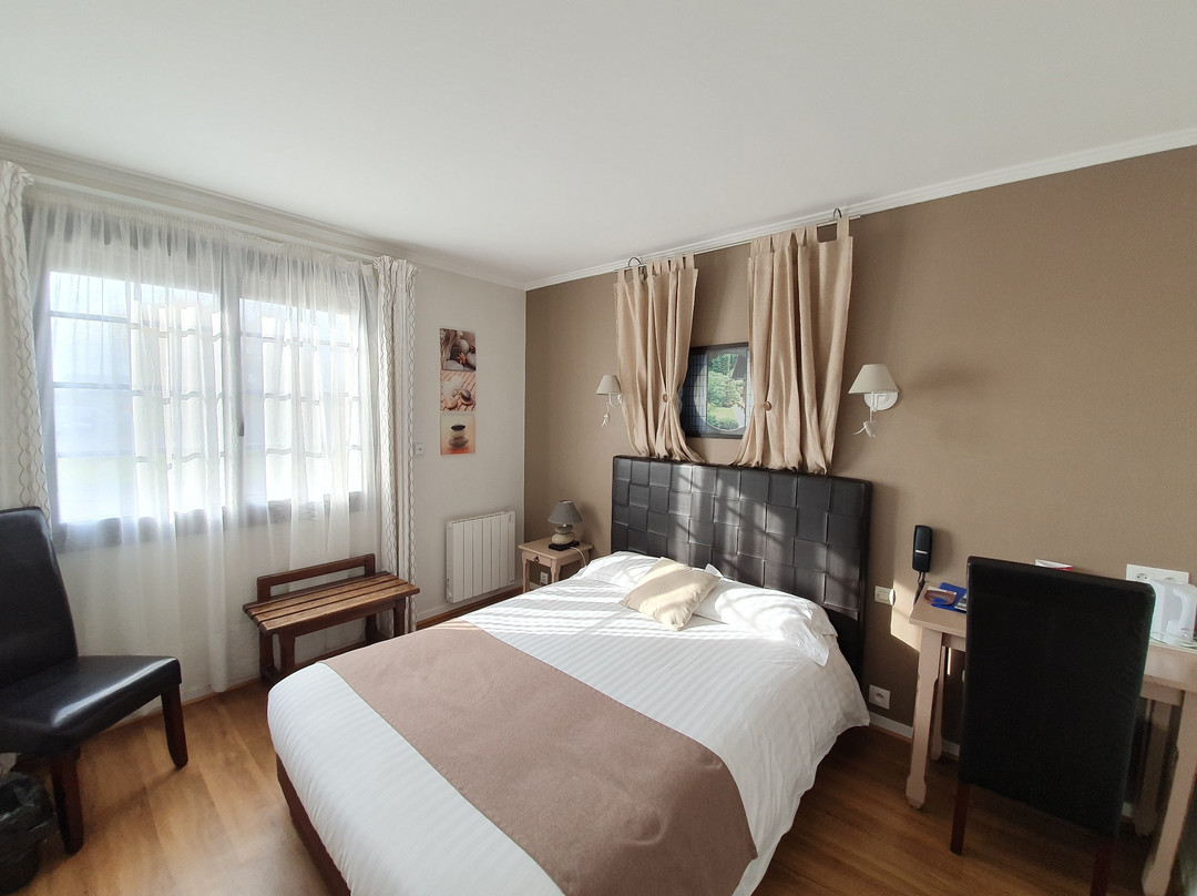 Contact Hotel du Relais Thouars主图